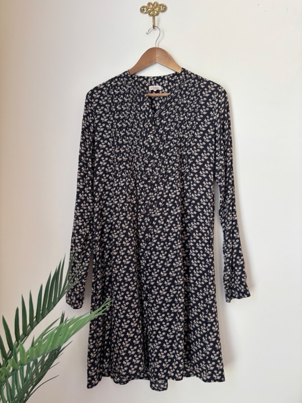 by TiMo Black Ditsy Floral Pintuck Midi Shirt Dress Medium